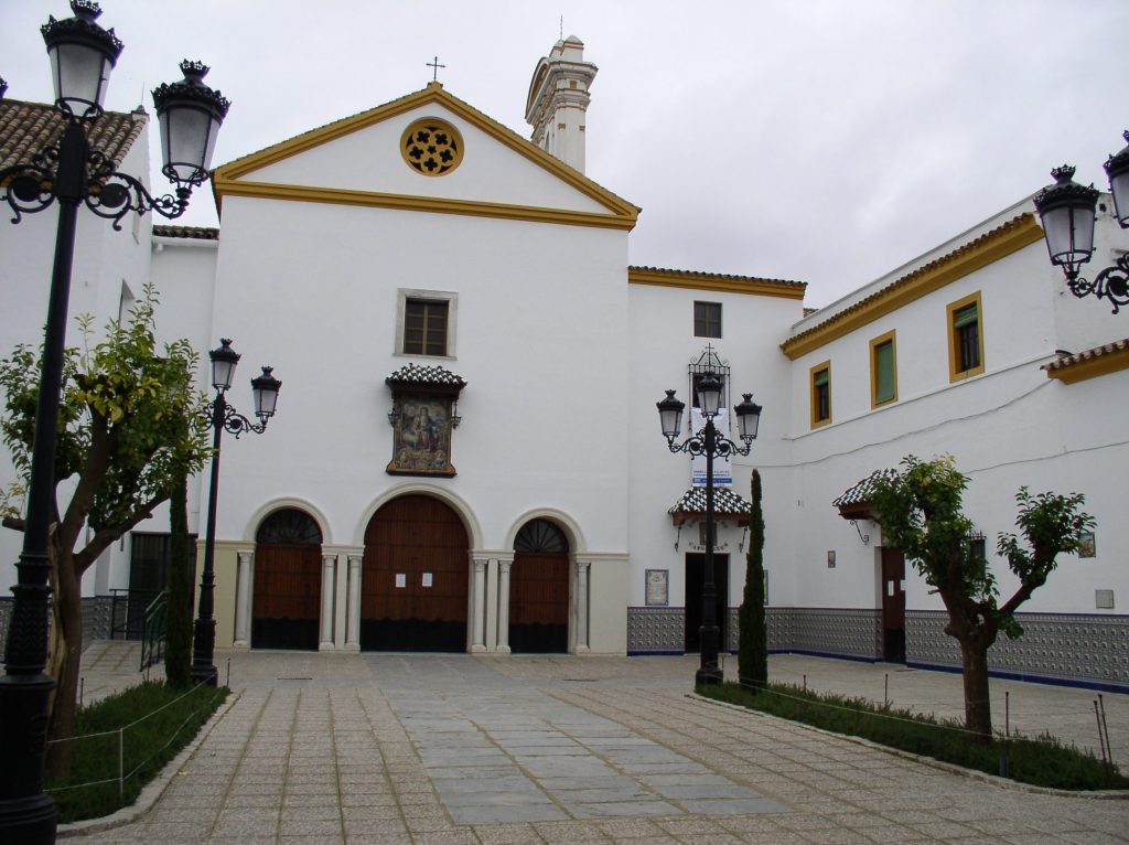 Patio de ingreso al convento de Sevilla