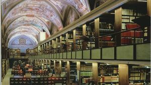 Biblioteca interior. Los grandes manuscritos