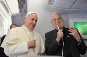 Lombardi y Francisco en el viaje del papa a Corea