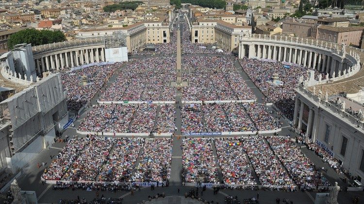 El Papa promulga la Constitución Apostólica Praedicate Evangelium sobre la Curia Romana