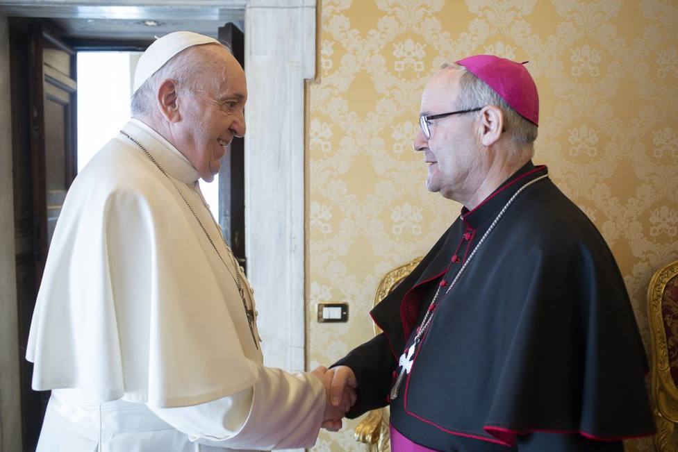 El papa Francisco con el arzobispo de Toledo, Mons. Francisco Cerro